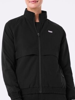 Figs Sydney Scrub Jacket